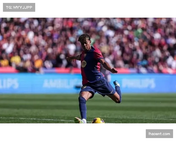 赫罗纳五后卫防守体系解析 米歇尔如何应对巴萨进攻压力 赫罗纳五后卫防守体系解析 米歇尔如何应对巴萨进攻压力